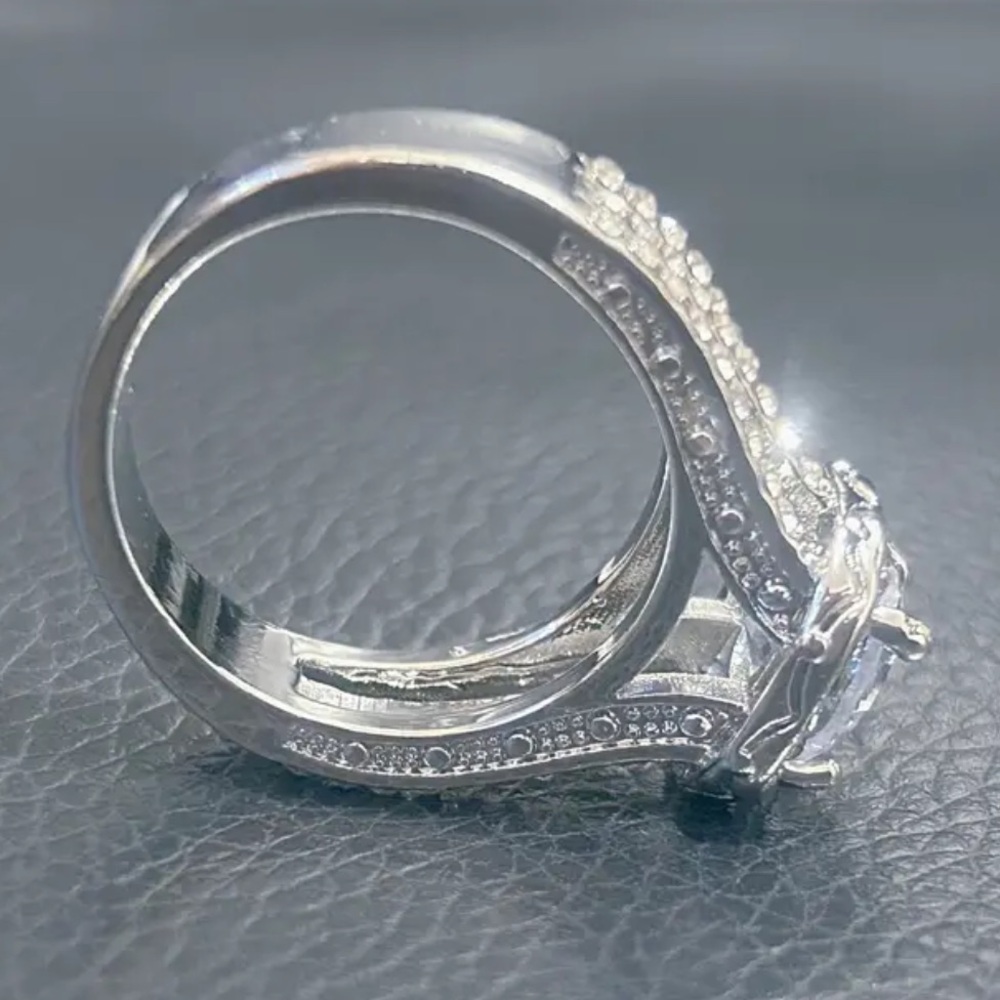 Stunning Brilliant Cubic Zirconia, Triple Band, Luxury, Glam, Engagement Ring - Picture 3 of 10